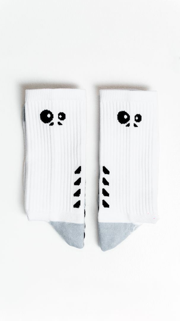 Geko Performance Grip Socks (White)